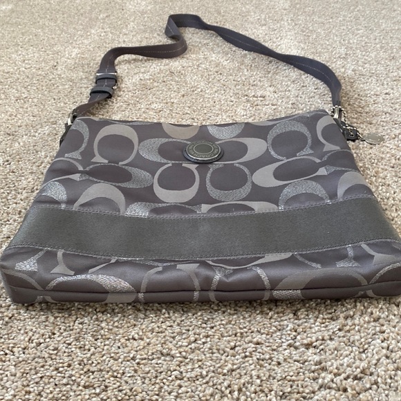 Coach Signature Crossbody Bag - Picture 6 of 16